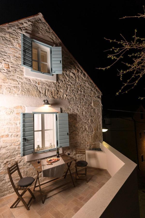 Вилла Mulberry Stonehouse Примоштен Экстерьер фото