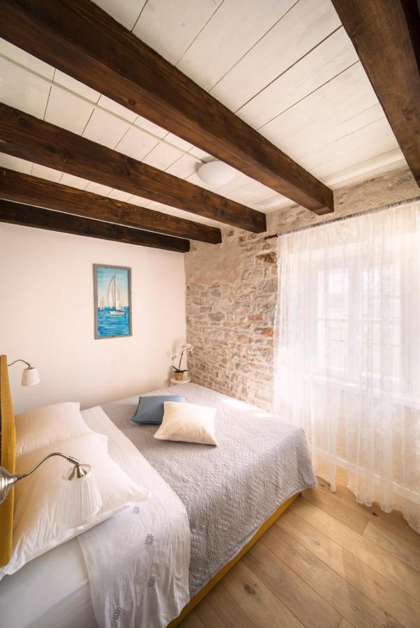 Вилла Mulberry Stonehouse Примоштен Экстерьер фото